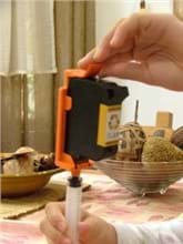 ערכת מילויHP-15\45  דיו שחור מקצועית עם מתאם למילוי מוצלח יותר  ל-3 מילויים(40 מ"ל בכל מילוי )120 מ"ל דיו בסה"כ