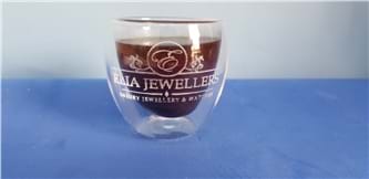 חריטה על כוסות